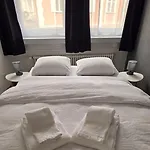D'rock Arosa-nightlife Lodge-adults Only * Arosa