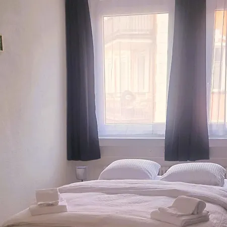 Apartman D'rock Arosa-nightlife Lodge-adults Only *