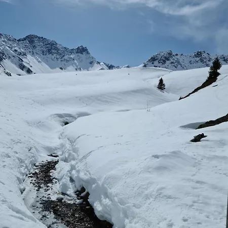 D'rock Arosa-nightlife Lodge-adults Only * ארוזה